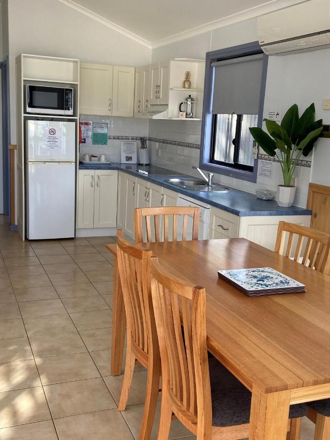 Tuross Beach Cabins & Campsites Tuross Heads Extérieur photo