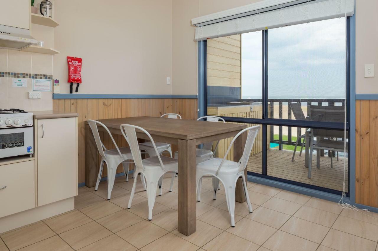 Tuross Beach Cabins & Campsites Tuross Heads Extérieur photo